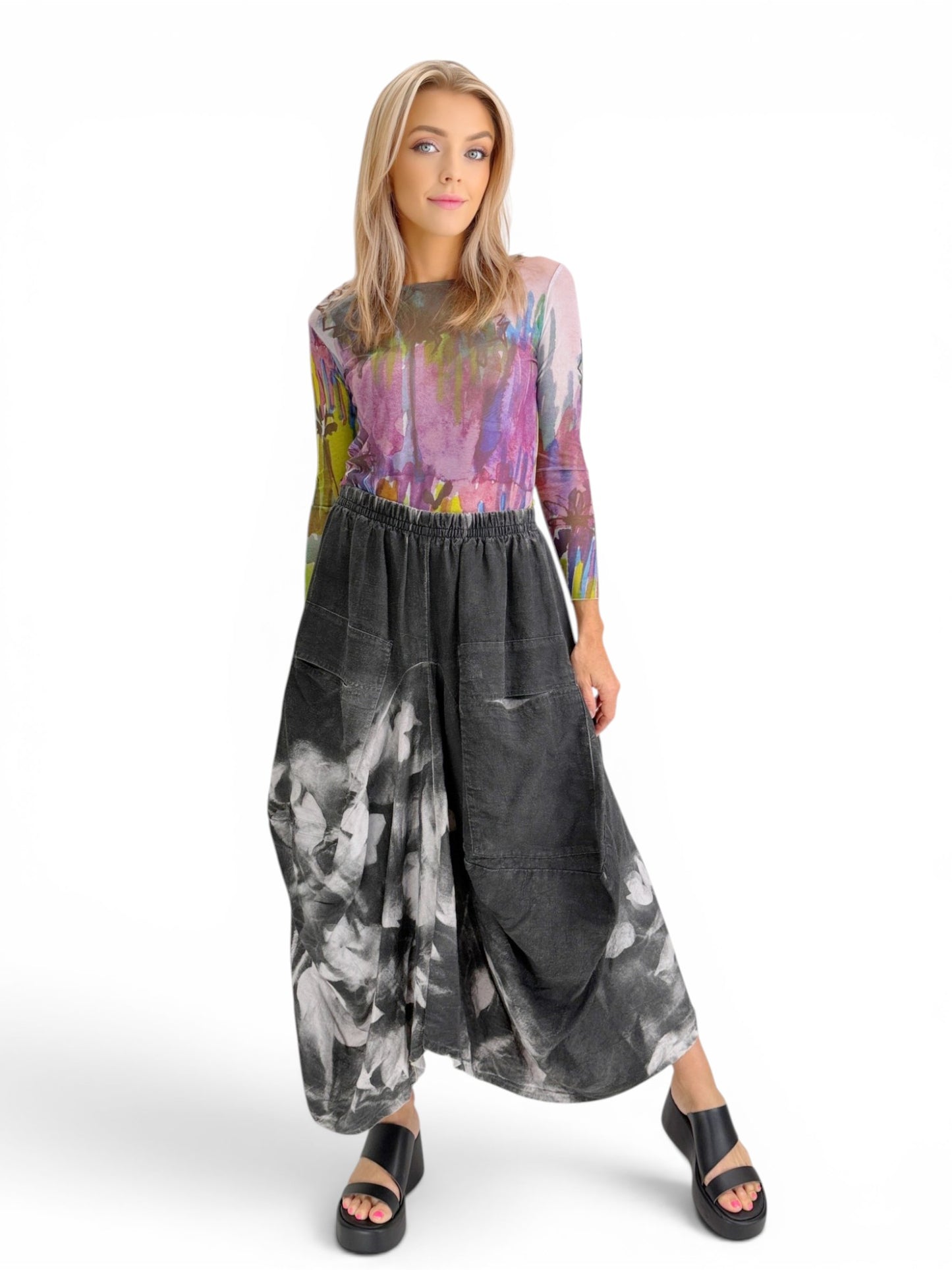 Reimagine Colletion- Dress to Kill Big Pocket Skirt