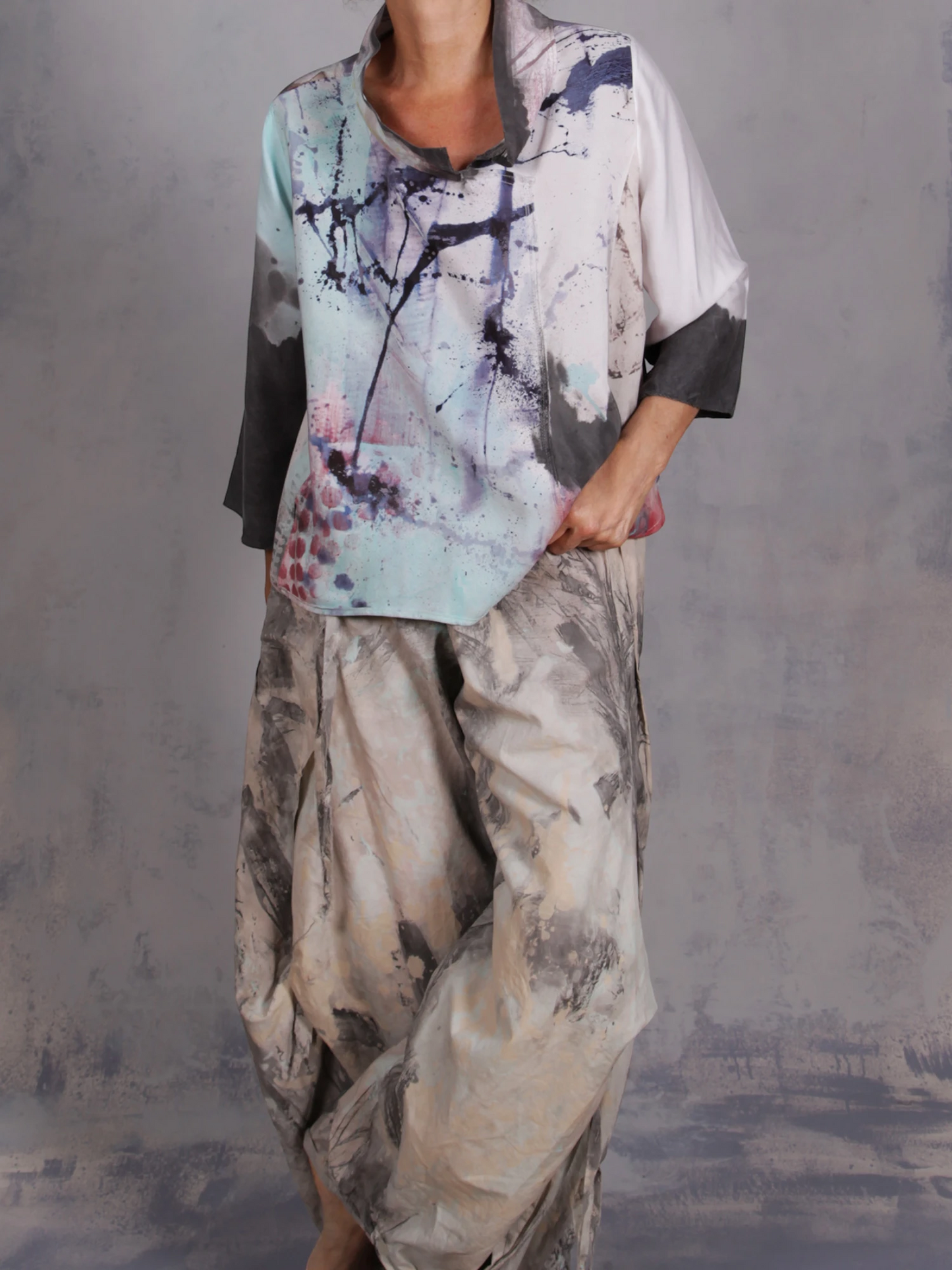 Tatiana Palnitska - SUM8 " In the Mood for Chilling" Silk Crepe Top