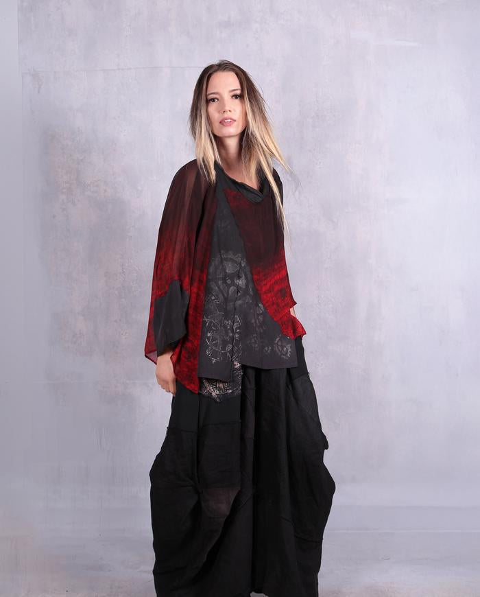 Tatiana Palnitska - Tru3/ Silk Red And Black Top W/Wheel Print