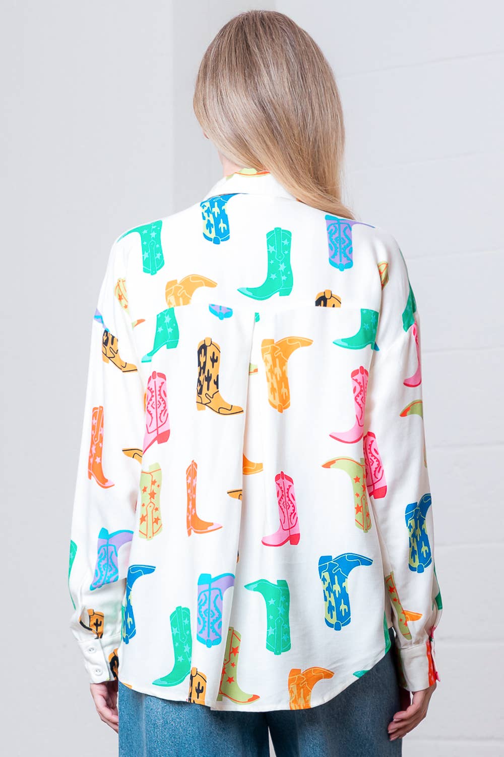 Taelynn - Cowboy Boots Print Button-Up Top