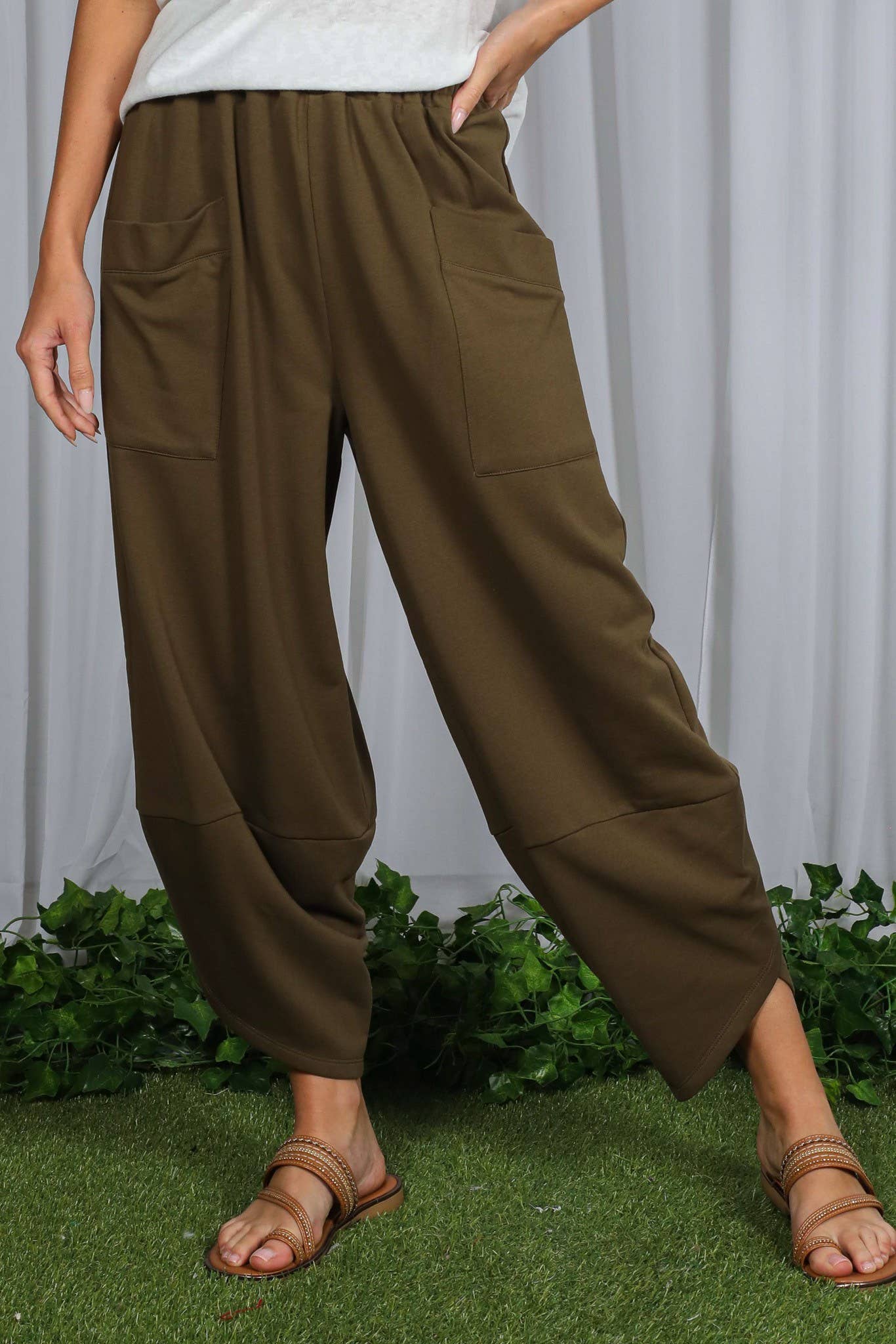 Wearable Art Shop- Patched Pocket Pants