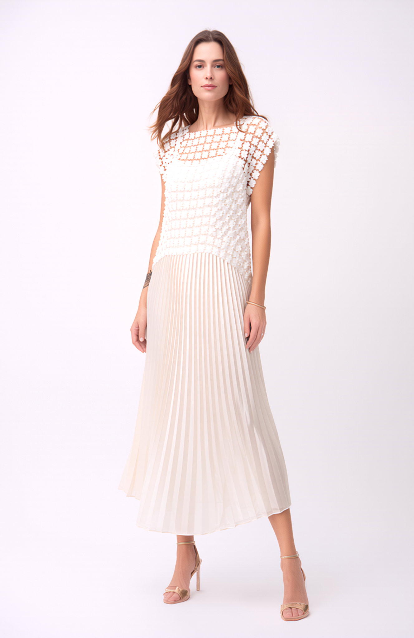 Ellyndale - Lace Top/ Ivory