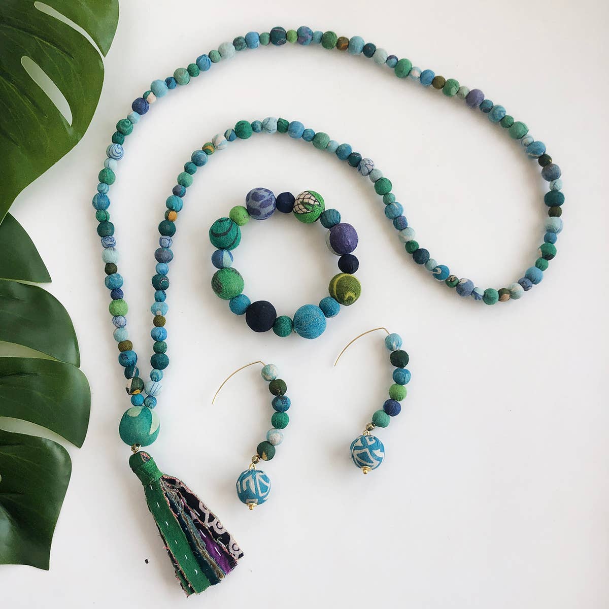 WorldFinds - Kantha Water Lilies Bracelet