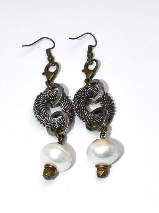 NSerena Jewelry-Mesh ring with Pearl Earrings
