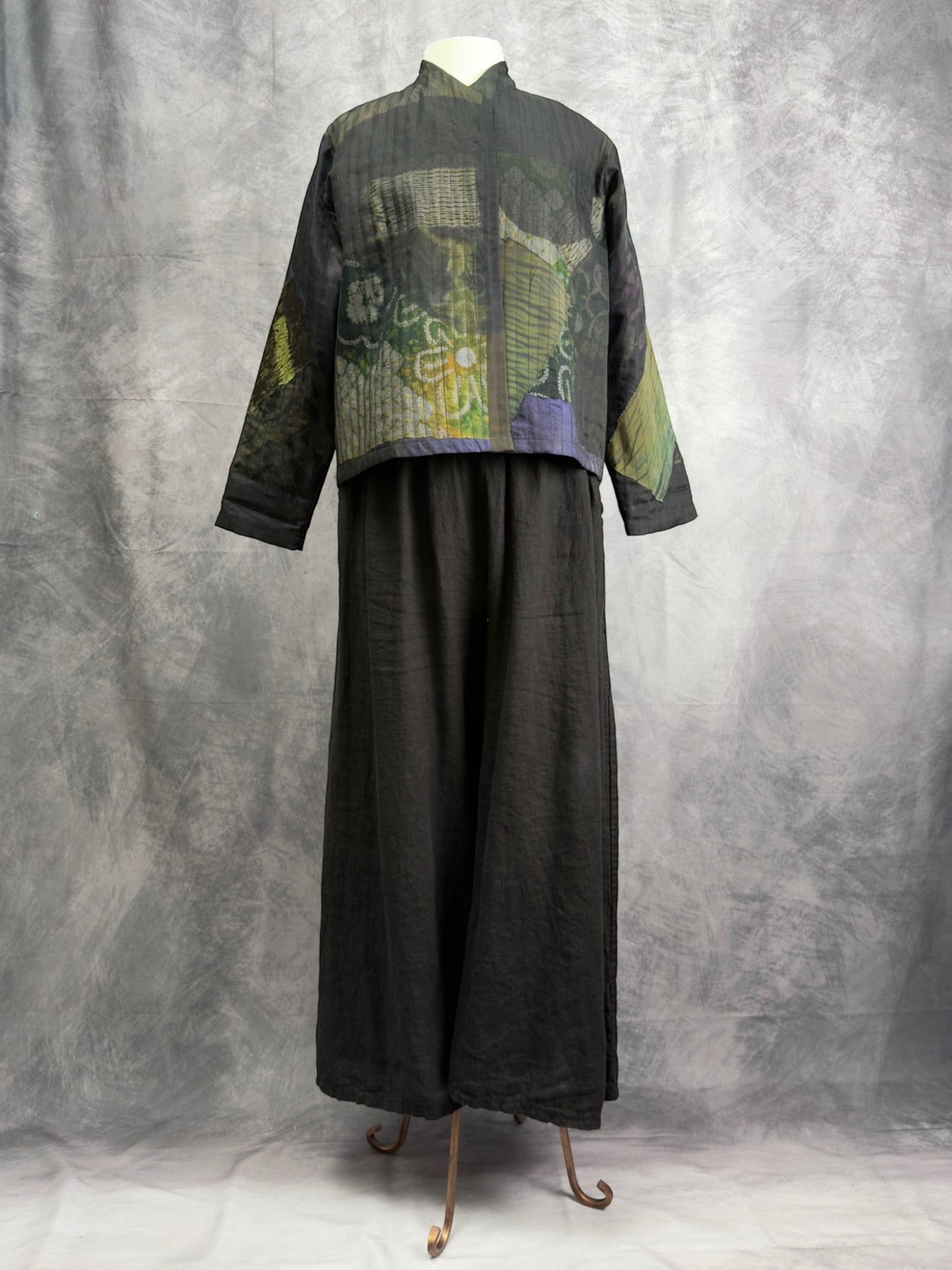 reimagine Collectio- Michael Kane/ Crop Semi Kimono