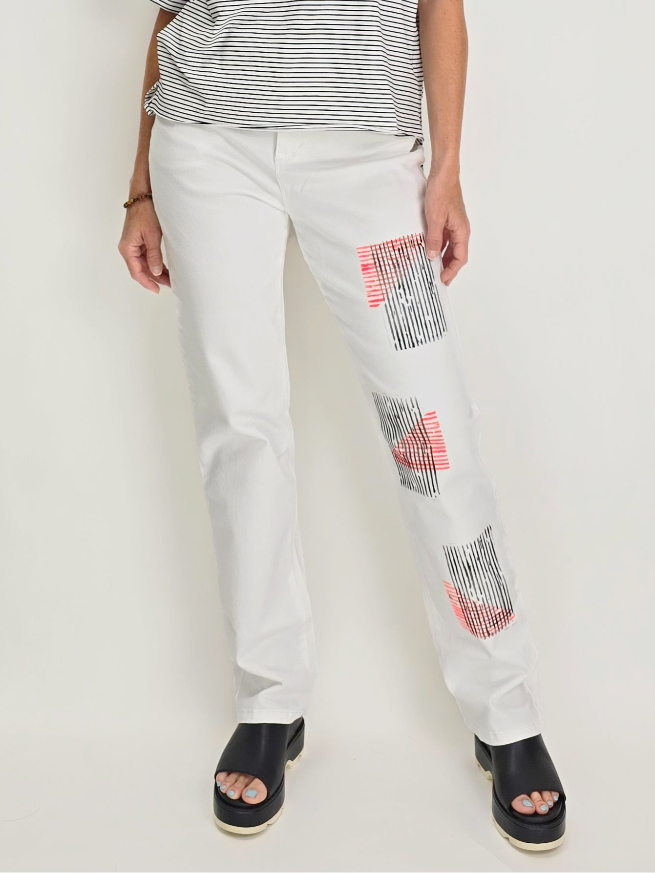 Narenee Designs- One-of-a-Kind Hand-Painted Tapered Jeans
