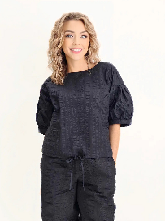 Noen- Crinkle Tie Blouse/ Black