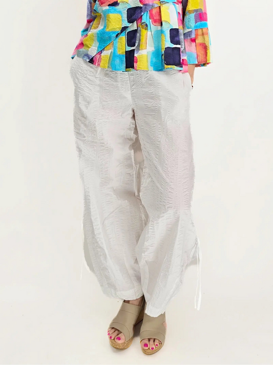 Noen- Crinkle Flow Pants/ White