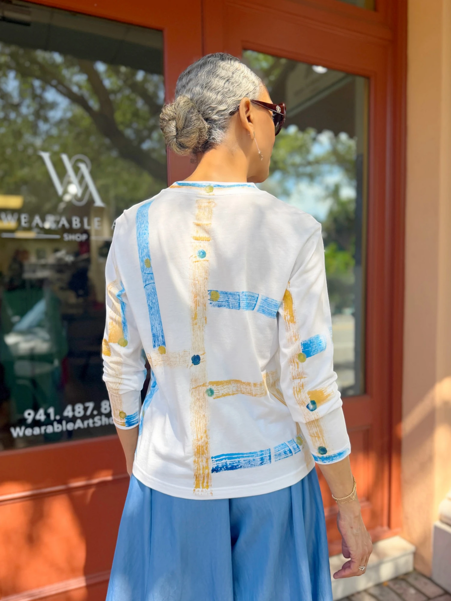 Alvarez Designs- Punto & Linea Tee