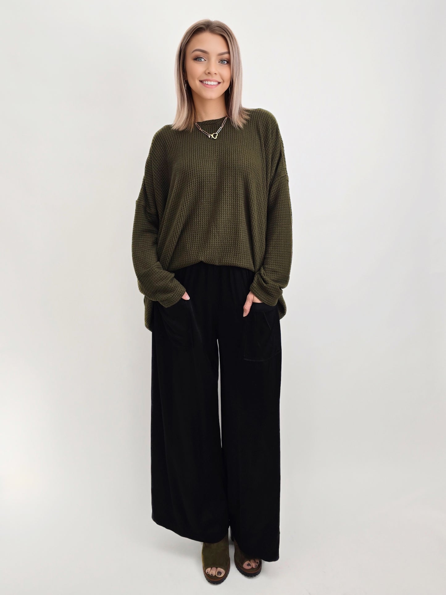 Bodil- Knit One Size/Olive
