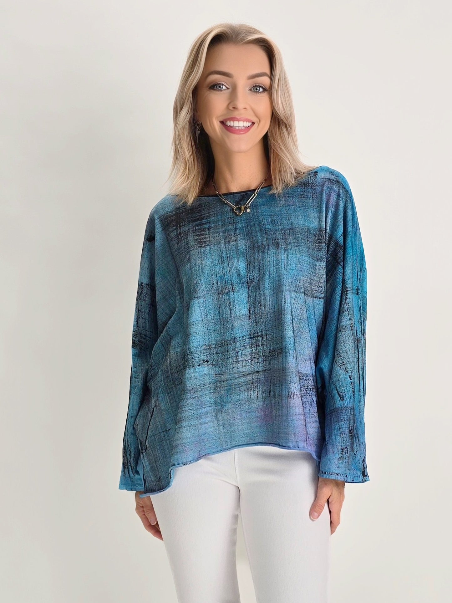Narenee Designs- Luna Tee / Black