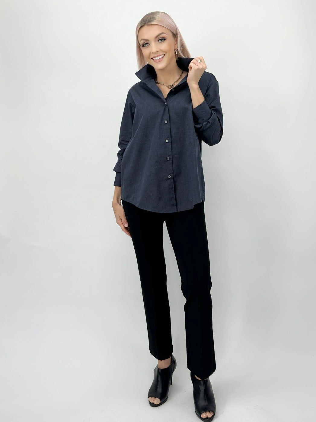 Jill McGowan- Joan Shirt/ Charcoal