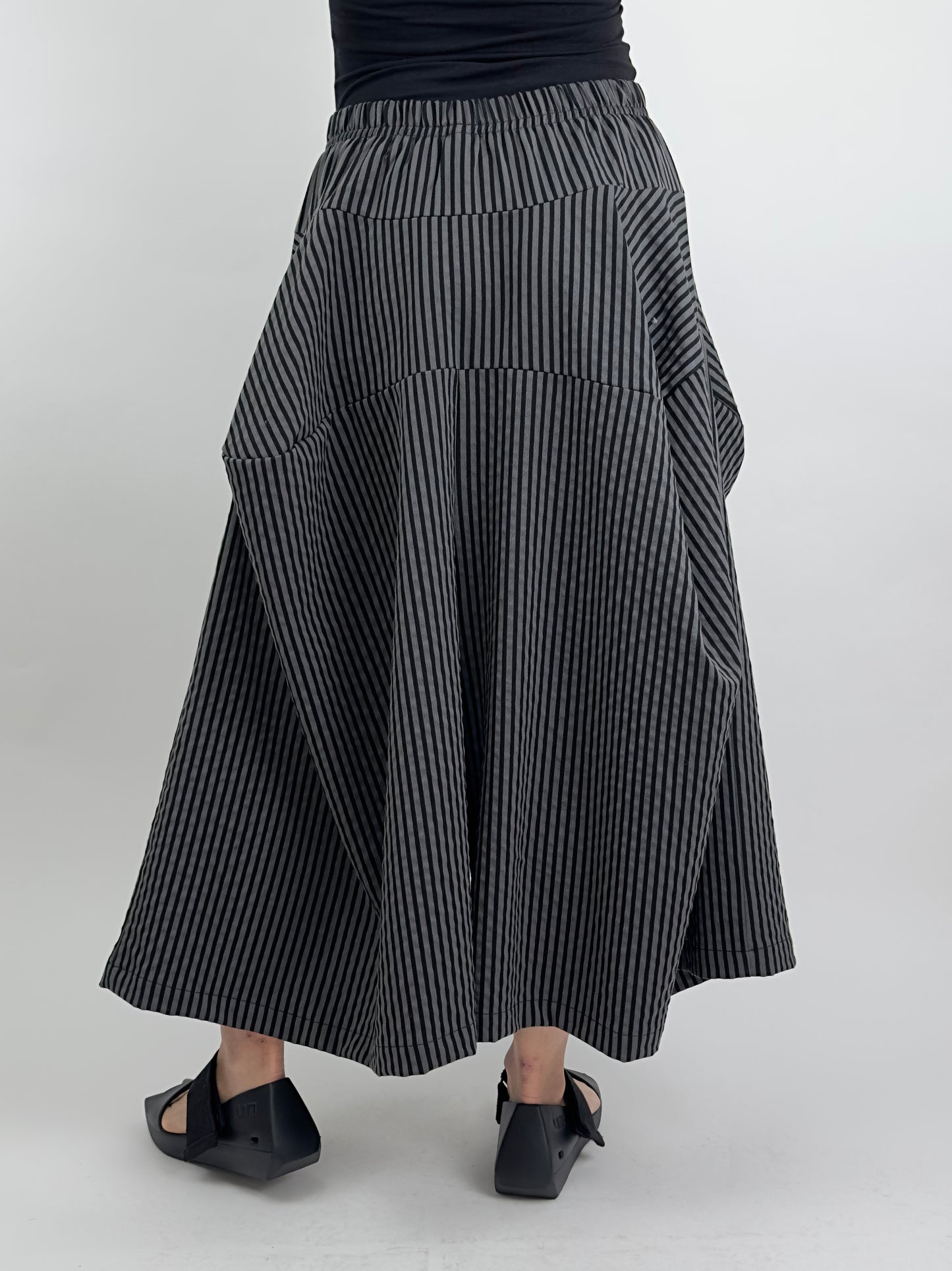Dress to Kill- 2 Pocket Skort