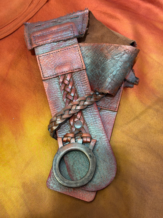 Tatiana Palnitska- TRUB11 Belt
