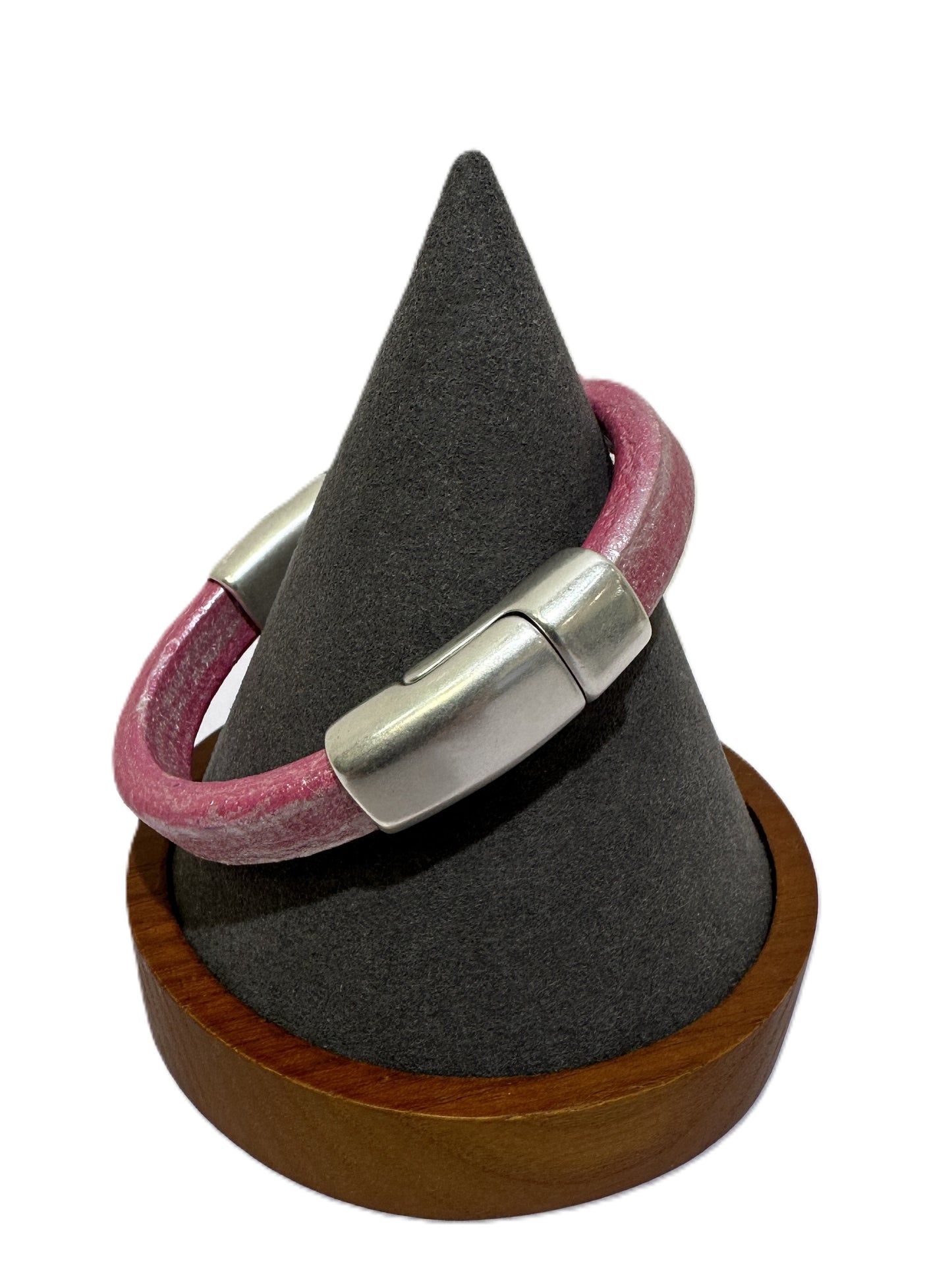 Detroit Wire Wear- Fuchsia Cobo Leather Bracelet