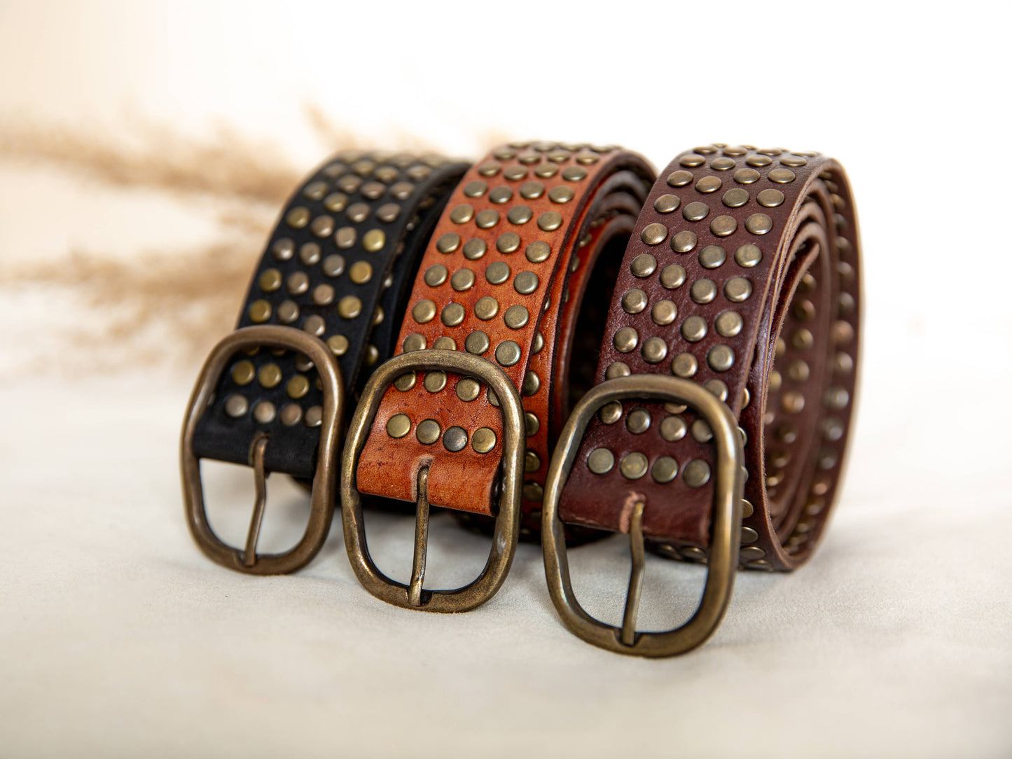 Lula Natura - Light Brown Leather Belt w Studs