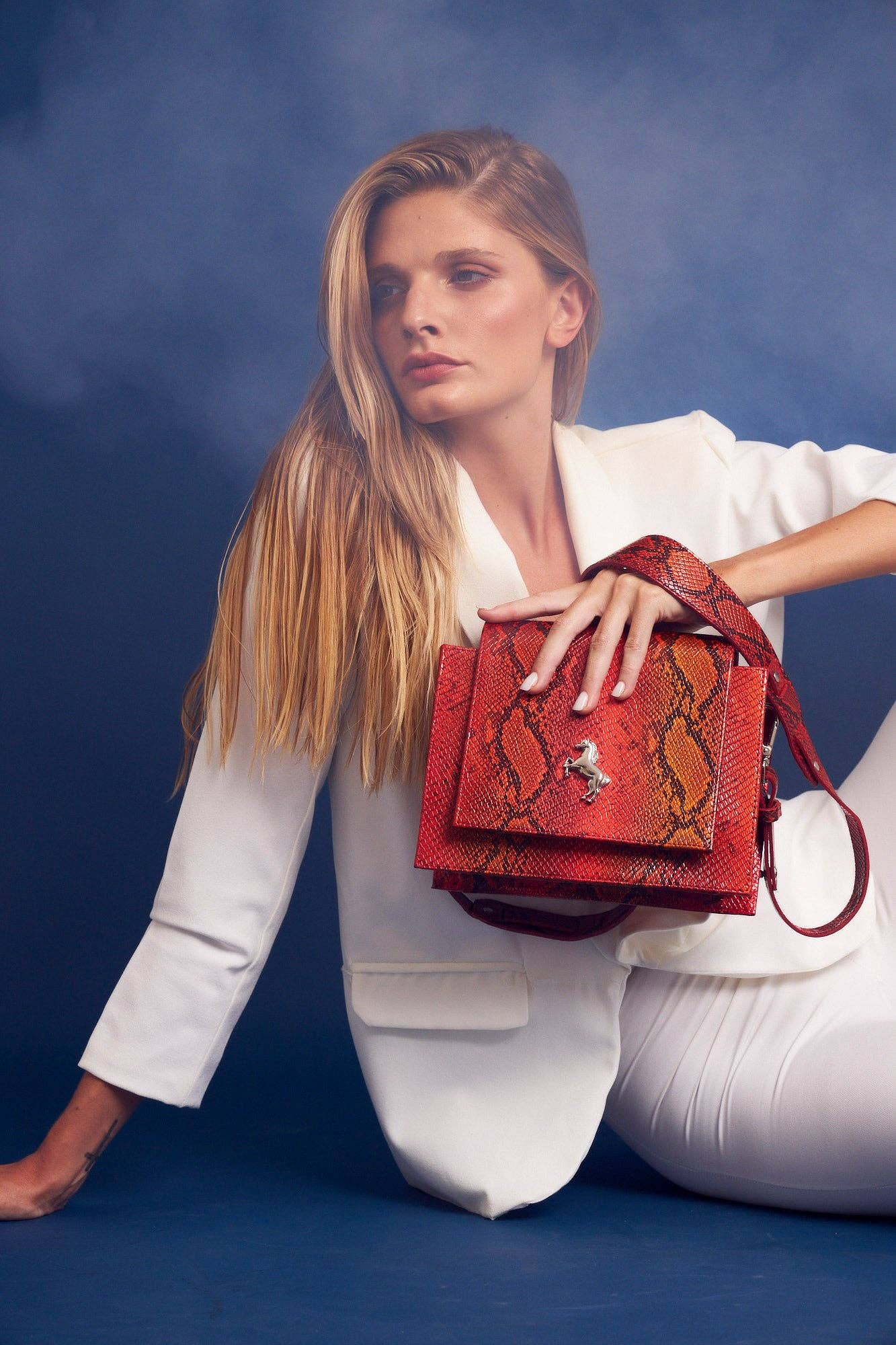 TENTROYA - Med Chevy Bag Red