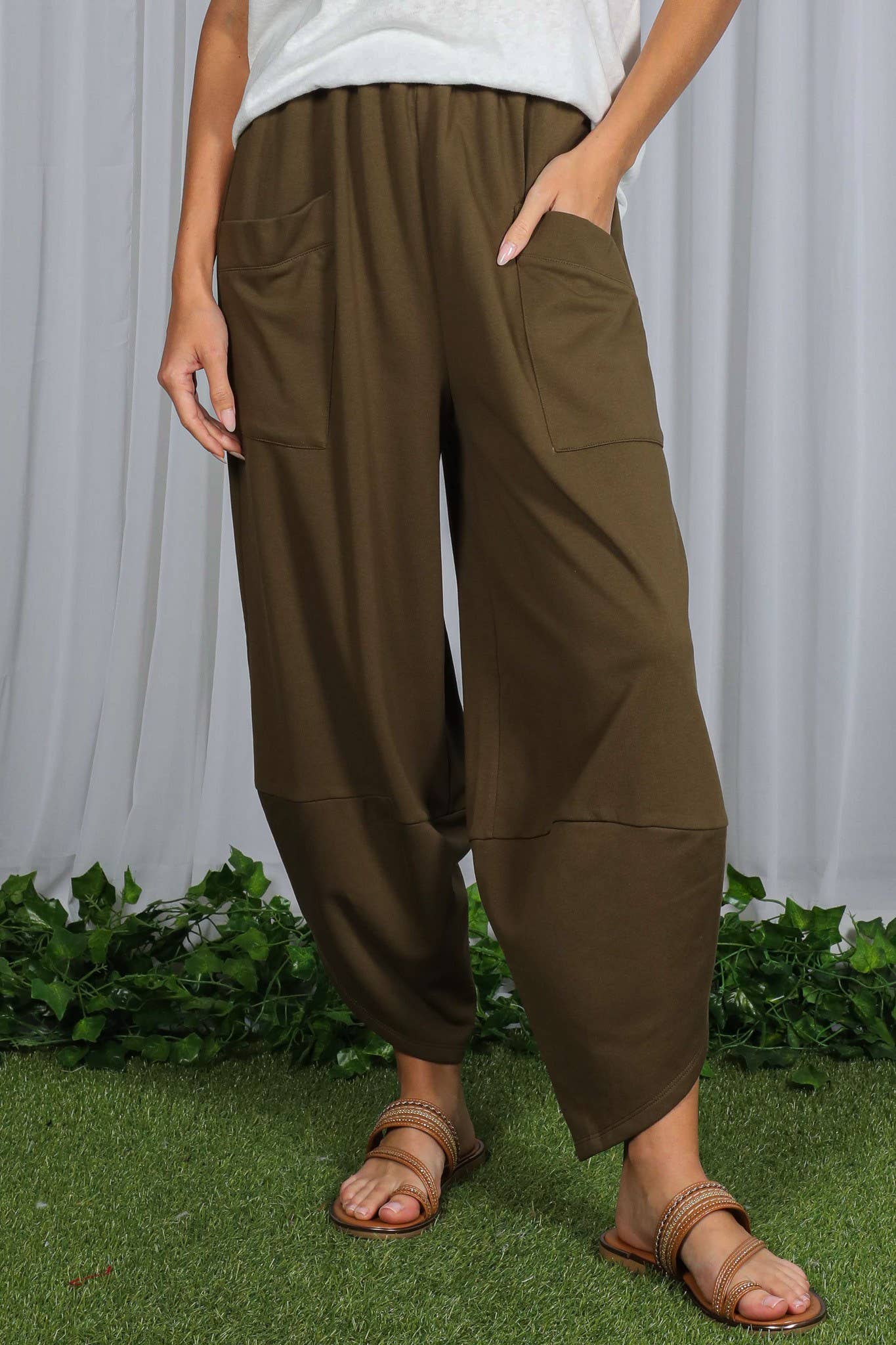 Wearable Art Shop- Patched Pocket Pants