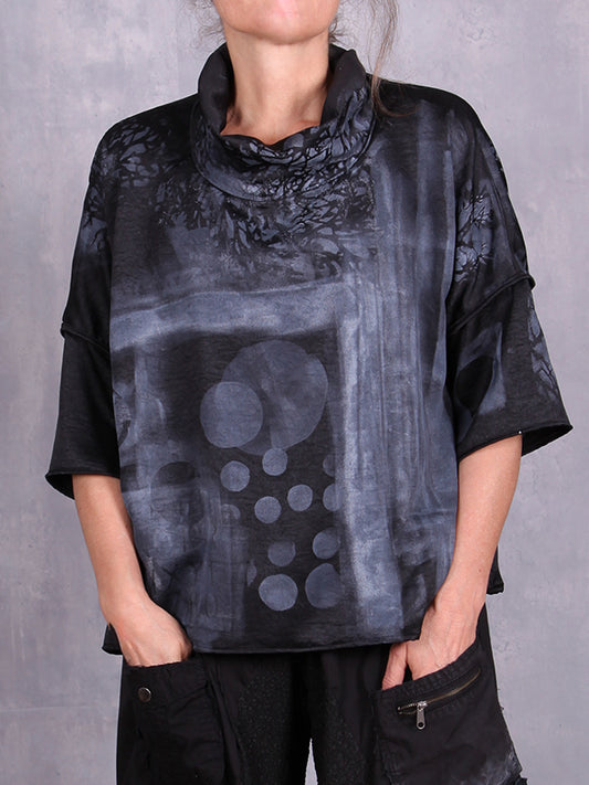 Tatiana Palnitska- MR19/ Short Sleeves Top